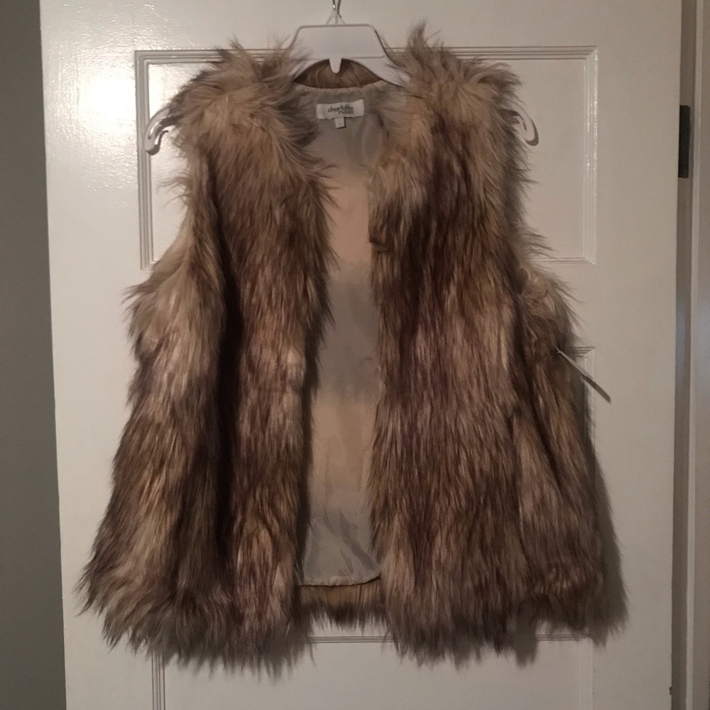 Fur vest